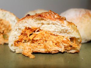 imagem do produto Pãozinho de Batata com Frango