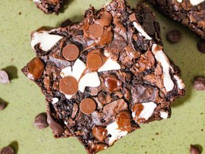 imagem do produto 3 Coxinhas + 3 Brownies + 2 Bebidas