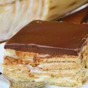 imagem do produto Pavê de biscoito maisena (1kg)