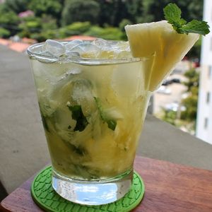 imagem do produto Drinks de Abacaxi com hortelã 