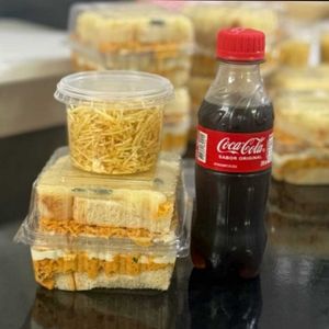 imagem do produto Torta fria de frango com purê+ Refri