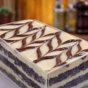 imagem do produto Fatia de Torta de Prestígio 🥥🍫