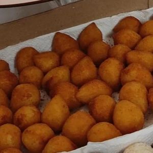 imagem do produto 100 salgados fritos 