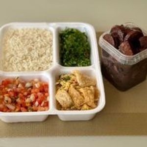 imagem do produto Feijoada peq. 500ml + Acompanhamentos executiva