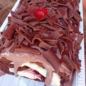 imagem do produto Rocambole Floresta Negra 