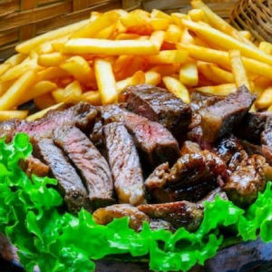 imagem do produto ISCA DE PICANHA COM BATATA FRITA 