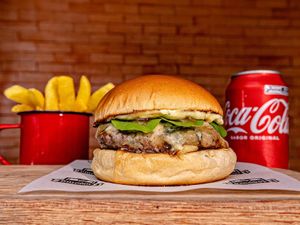 imagem do produto Gorgonzola Road + Porção Fritas + Bebida