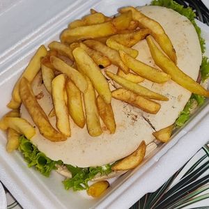 imagem do produto Beirute de frango com cheddar e bacon 