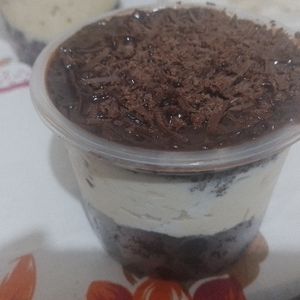 imagem do produto Bolo de chocolate 🍫 recheio de musse de maracujá