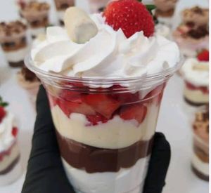 imagem do produto Copo da felicidade chantiduo com morango