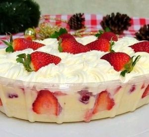 imagem do produto Delícia de Ninho com morango e chantininho