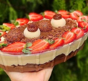 imagem do produto Delícia Dois amores com brownie e morango