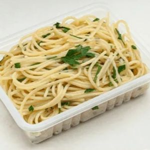 imagem do produto ESPAGUETE ALHO E ÓLEO *500* ml.