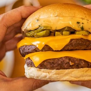 imagem do produto Big Frozen !! Cheddar duplo 