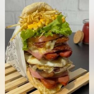 imagem do produto X-Frozen mata fome ! Completão 