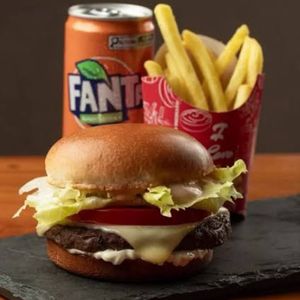 imagem do produto Combo especial big bacon + Fanta laranja + fritas individual 