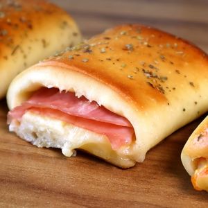 imagem do produto Bauru de Presunto e queijo 