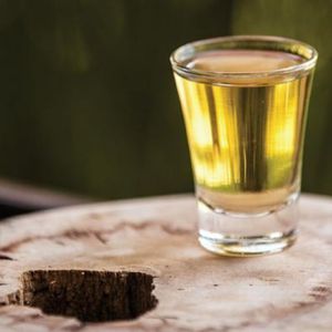 imagem do produto Cachaça amarela 