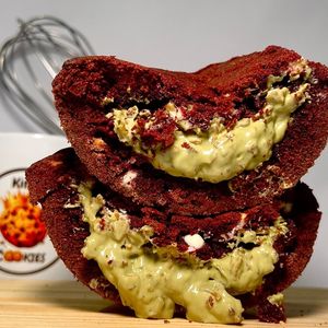 imagem do produto Ovo Cookie Red Pistache de Dubai