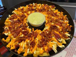 imagem do produto 656 - Fritas London ( bacon,cheddar e Catupiry )