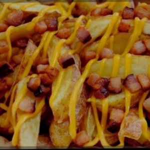 imagem do produto Batata com cheddar e bacon G