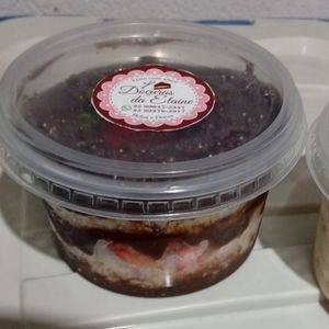 imagem do produto Bolo No Pote Morango e Chocolate