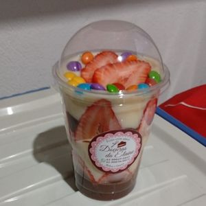 imagem do produto Copo Da Felicidade Morango