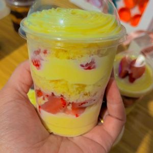 imagem do produto Bolo ninho morango 