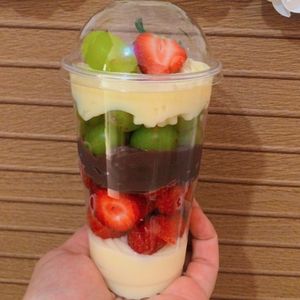 imagem do produto Copo morango e uva