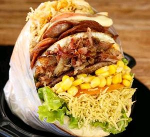 imagem do produto X Condenado (Grátis Refrigerante em Lata)