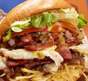 imagem do produto X Furia com Fritas e Refrigerante de 200ml