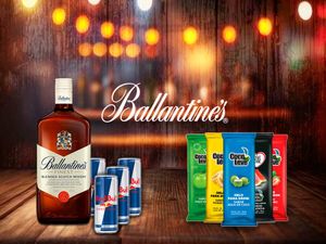 imagem do produto Combo Ballantines + Redbull + Gelo
