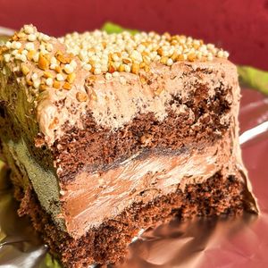 imagem do produto Bolo Gelado de Ferrero Rocher