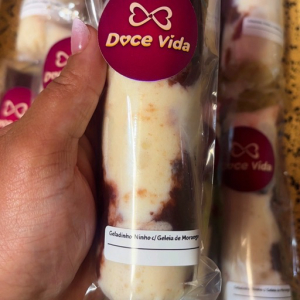 imagem do produto Ninho c/ geleia de Morango