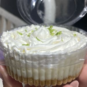 imagem do produto tortinha de limão 