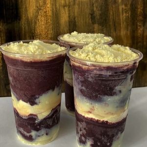 imagem do produto Açaí lux 5 acompanhamentos +1 fruta 