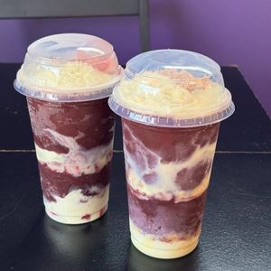 imagem do produto Açaí lux 4 acompanhamentos +1 fruta 