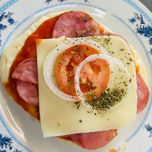 imagem do produto Mini pizza de calabresa