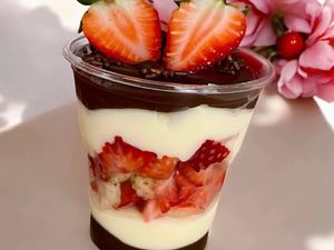 imagem do produto Copo morangudo