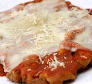 imagem do produto Bife contra filé a parmegiana +batata frita e refrigerante de 200ml