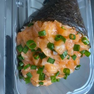 imagem do produto Temaki de salmão sem cream cheese 
