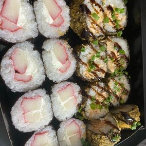 imagem do produto 16 peças com Hot e Hosso de Kani 