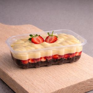 imagem do produto Escondidinho de Brownie com Morango