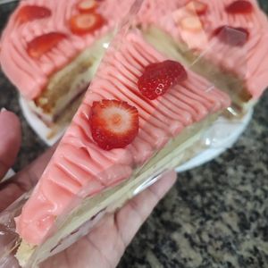 imagem do produto Ninho com Morango (fatia)