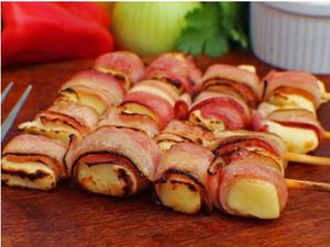 imagem do produto Espetinho de Medalhão de Queijo