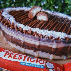 imagem do produto Bolo de prestígio na travessa