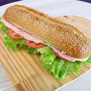 imagem do produto Baguete de peito de peru com salame - Grande