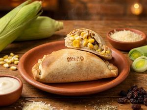 imagem do produto Empanadas Integral De Milho 140 G - Unid.