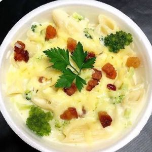 imagem do produto Macarrão ao molho branco.