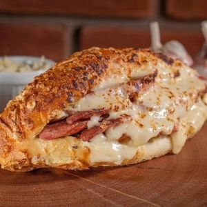 imagem do produto Pão de alho Gourmet com Calabresa 